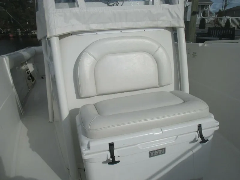 Slide: The Image of Bow Seating/Cooler - 4820919
