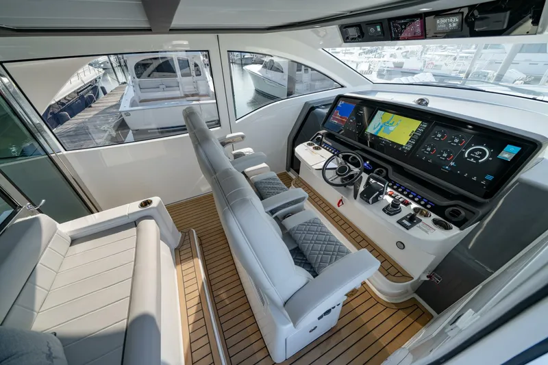 Slide: The Image of 2026 Valhalla Boatworks V-55 Sport - 5634519