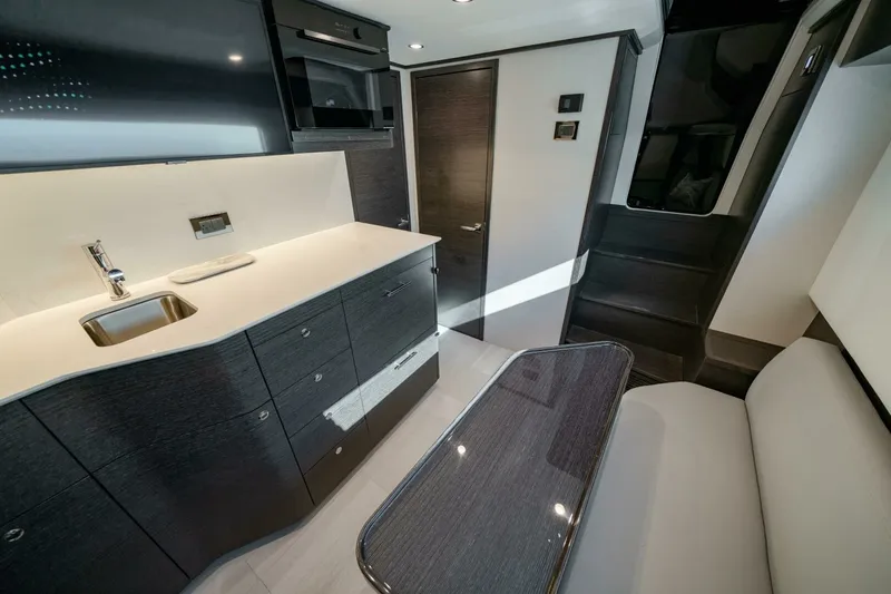 Slide: The Image of 2026 Valhalla Boatworks V-55 Sport - 6314924