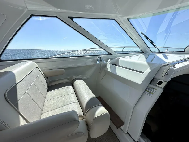 Slide: The Image of 2012 Sea Ray 450 Sundancer Wine Down - 4822151