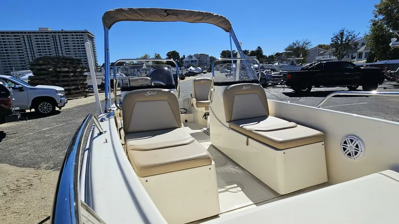 Slide: The Image of Scout 175 Sport Dorado 2022 - 4822886