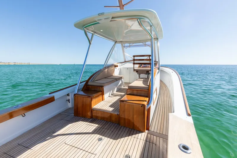 Slide: The Image of 2014 Release 34 Walkaround- Helm 3 - 4823347