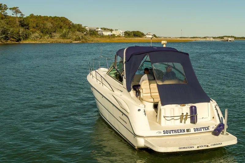 Slide: The Image of Monterey 322 Cruiser 2000 - 4823557