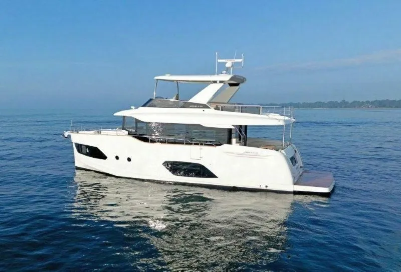 Slide: The Image of Absolute 58 Navetta 2026 - 5505628