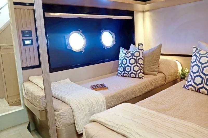 Slide: The Image of Absolute 58 Navetta 2026 - 5505658