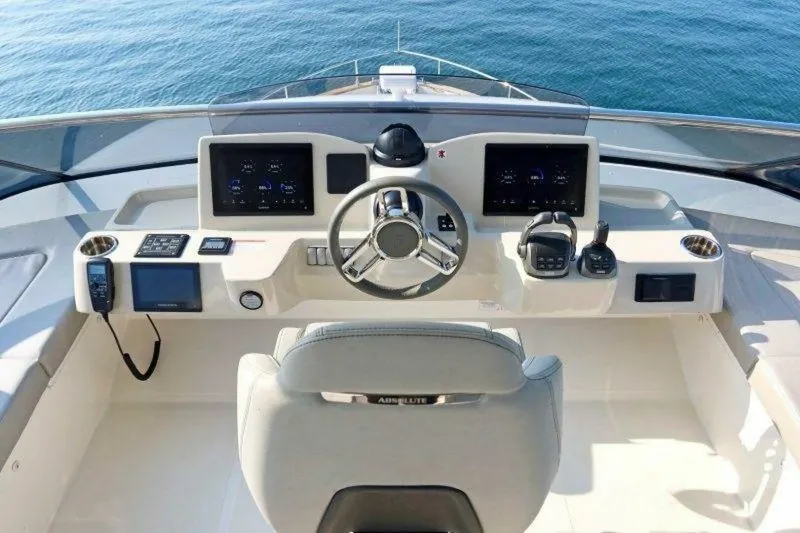 Slide: The Image of Absolute 58 Navetta 2026 - 5505668