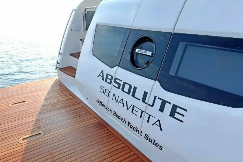 Slide: The Image of Absolute 58 Navetta 2026 - 5505636