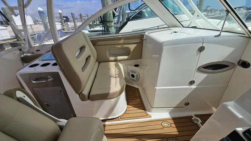 Slide: The Image of Sailfish 325 DC 2019 - 4825982