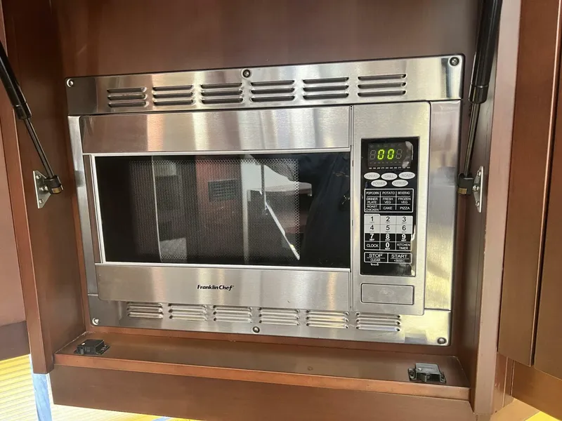 Slide: The Image of Regal 53 Sport Coupe 2015 - 4826790