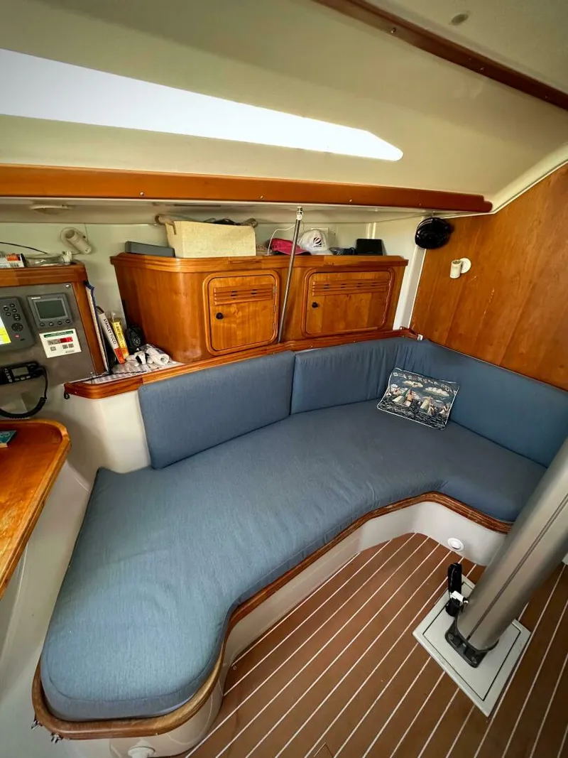 Slide: The Image of C&C 110 2000 - 4826577