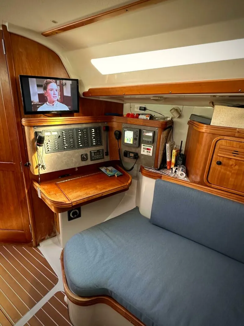 Slide: The Image of C&C 110 2000 - 4826578