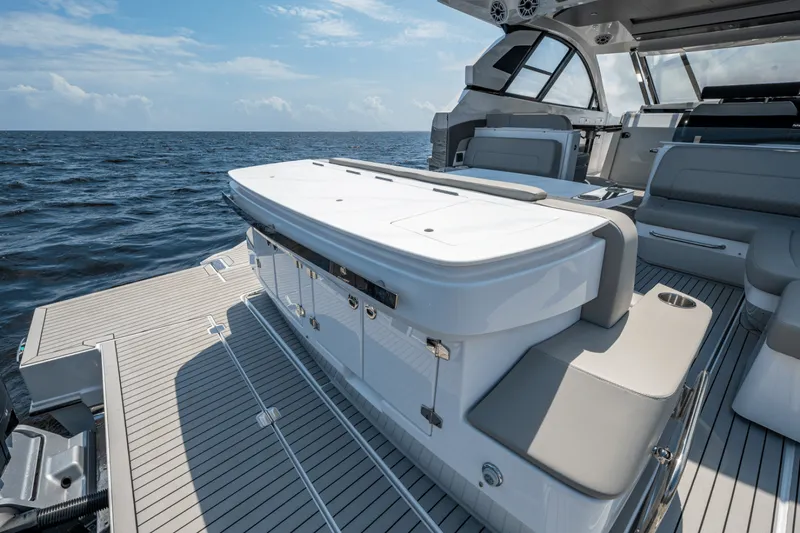 Slide: The Image of Cruisers 50 GLS 2025 - 5263794