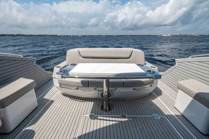 Slide: The Image of Cruisers 50 GLS 2025 - 5263800