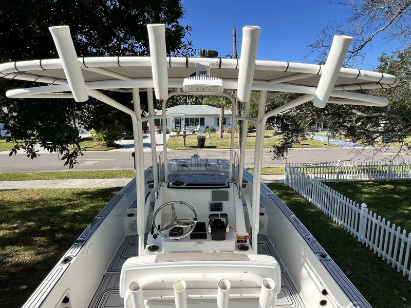 Slide: The Image of World Cat 230 CC 2019 - 5813206