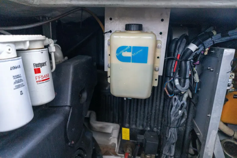 Slide: The Image of 2013 Azimut 40 Flybridge - 4828932