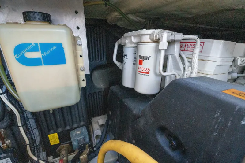 Slide: The Image of 2013 Azimut 40 Flybridge - 4828939