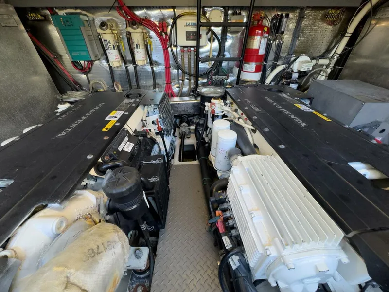 Slide: The Image of Regal 46 Sport Coupe 2016 - 4829105