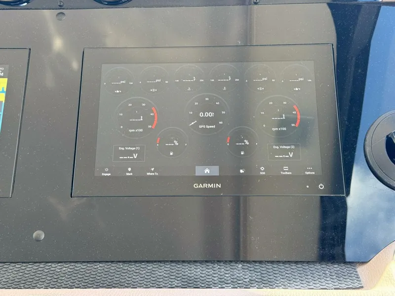 Slide: The Image of Regal 46 Sport Coupe 2016 - 4829000