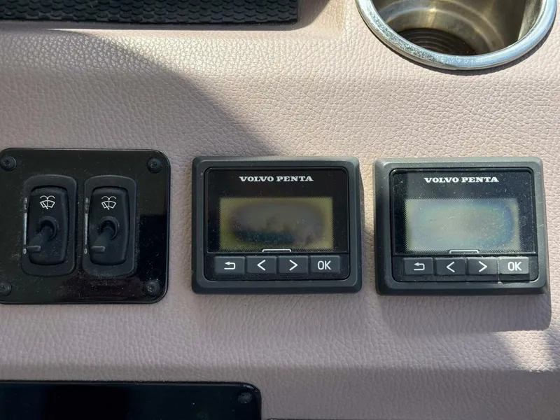 Slide: The Image of Regal 46 Sport Coupe 2016 - 4829006