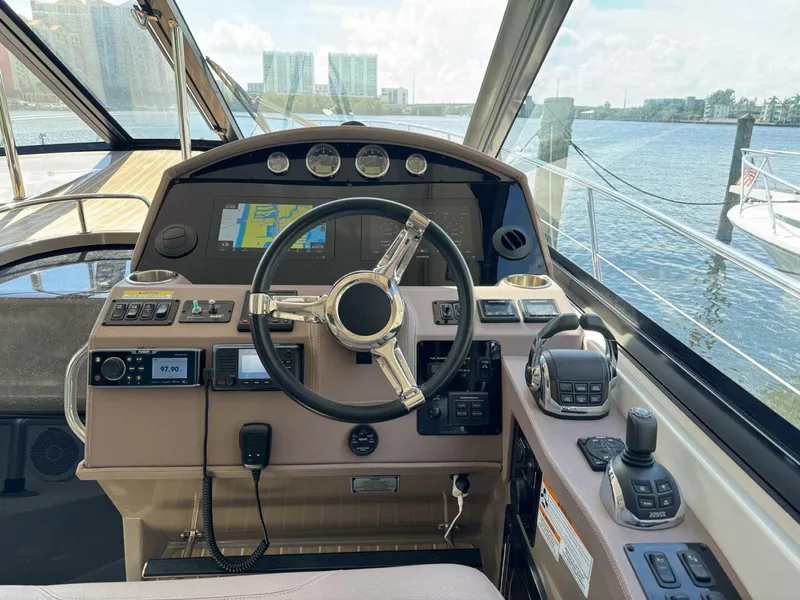 Slide: The Image of Regal 46 Sport Coupe 2016 - 4829017