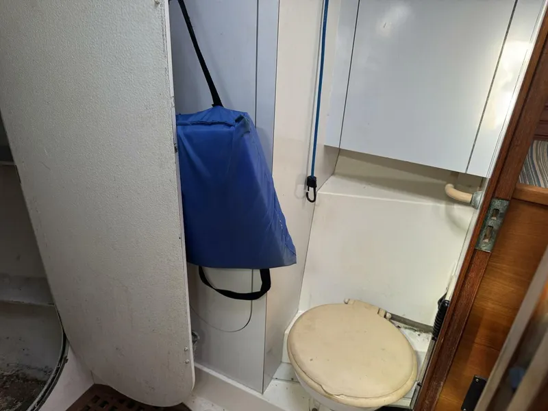 Slide: The Image of Wauquiez Centurion 47 1987 - 4829188