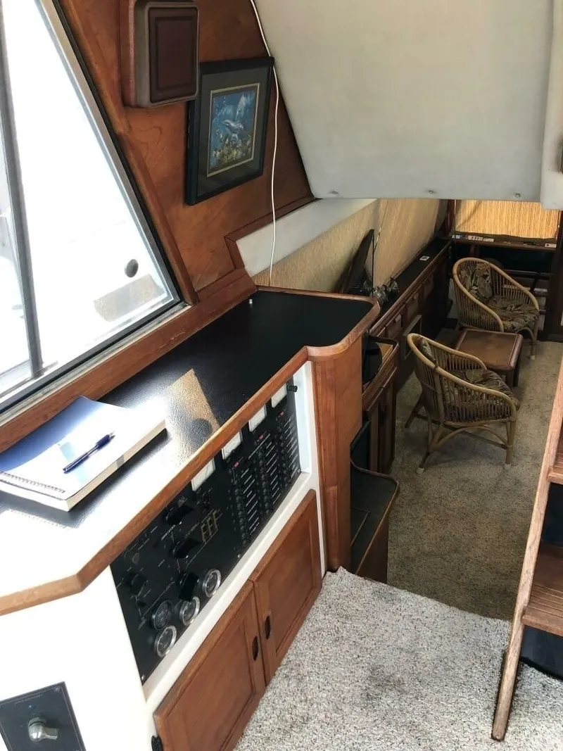 Slide: The Image of Bayliner 4550 Motoryacht 1985 - 7515386