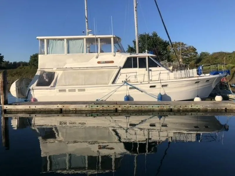 Slide: The Image of Bayliner 4550 Motoryacht 1985 - 7515370