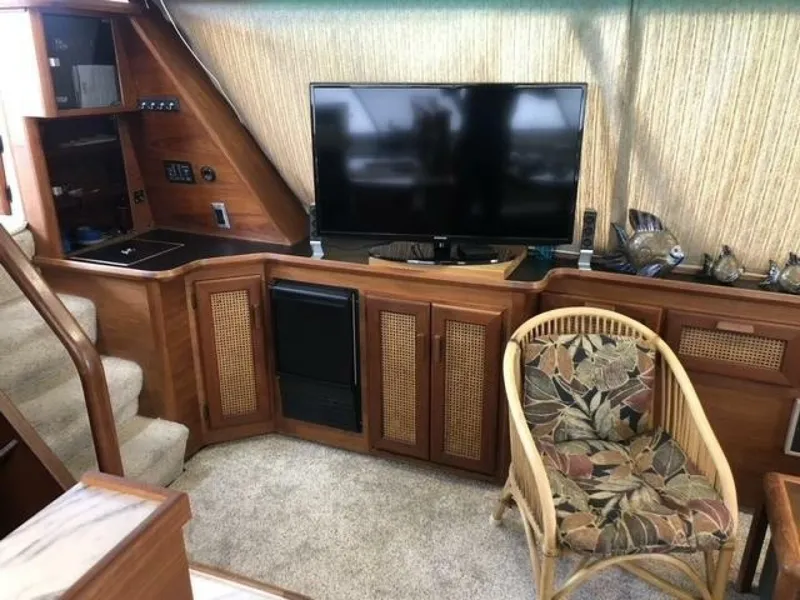 Slide: The Image of Bayliner 4550 Motoryacht 1985 - 7515384
