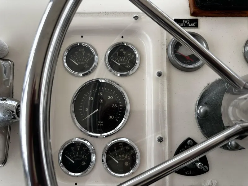 Slide: The Image of Post 43 Sport Fisherman 1985 - 4870598