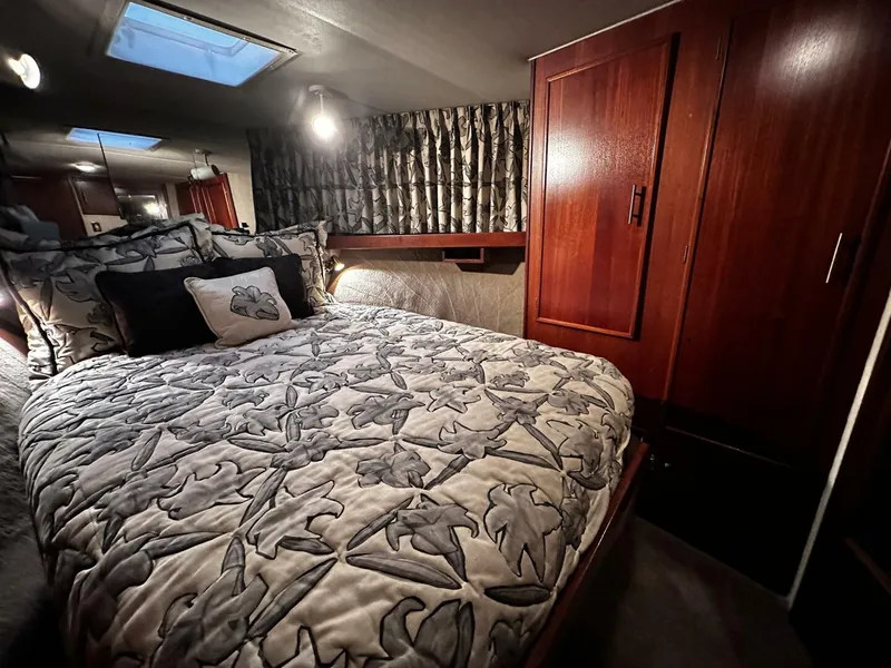 Slide: The Image of Post 43 Sport Fisherman 1985 - 4870570