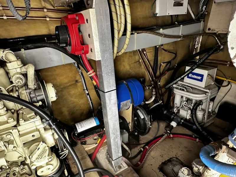 Slide: The Image of Post 43 Sport Fisherman 1985 - 4907665