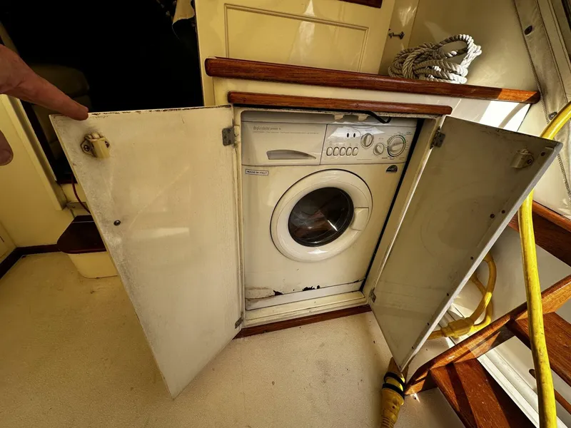 Slide: The Image of Post 43 Sport Fisherman 1985 - 4907656