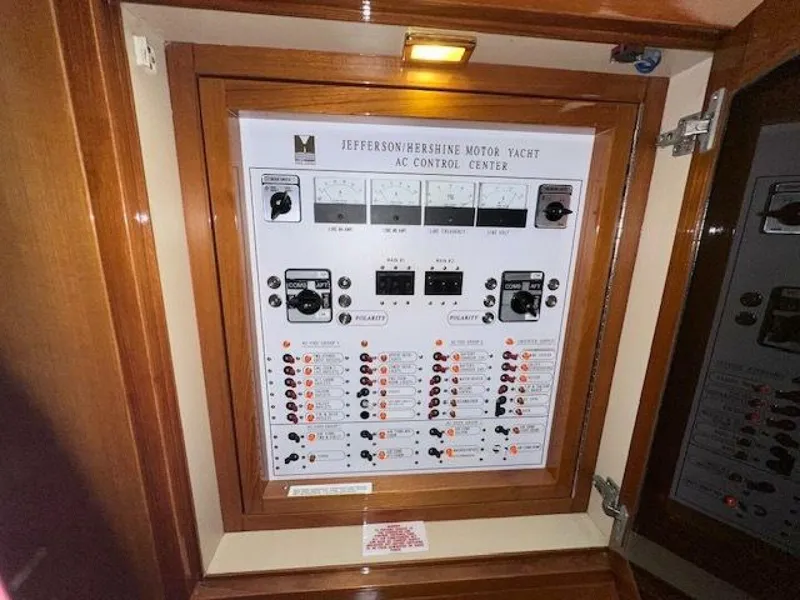 Slide: The Image of Jefferson 61 2000 - 4832538