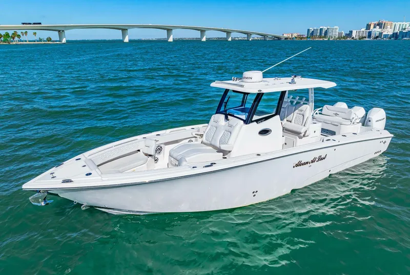 Slide: The Image of Fountain 32 NX 2023 - 4835496