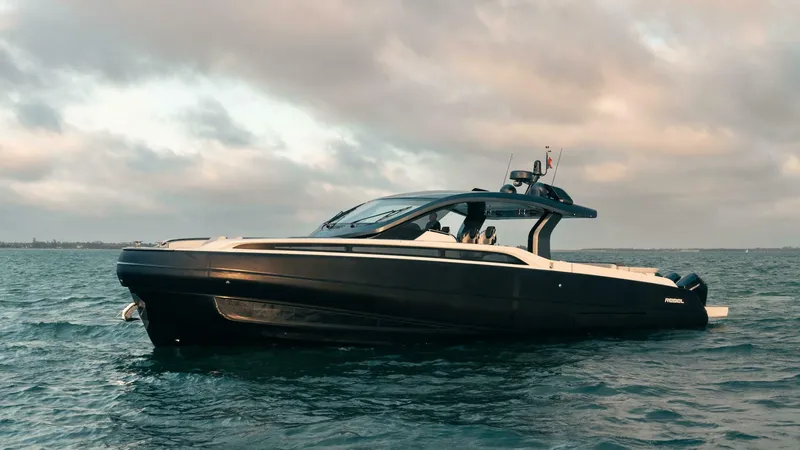 Slide: The Image of Sacs Rebel 55 2026 - 5446089