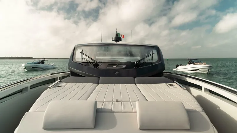 Slide: The Image of Sacs Rebel 55 2026 - 5446091