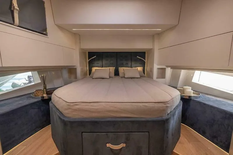 Slide: The Image of Sacs Rebel 55 2026 - 5446082