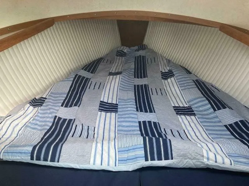 Slide: The Image of Grover Verity Skiff 1990 - 4836316