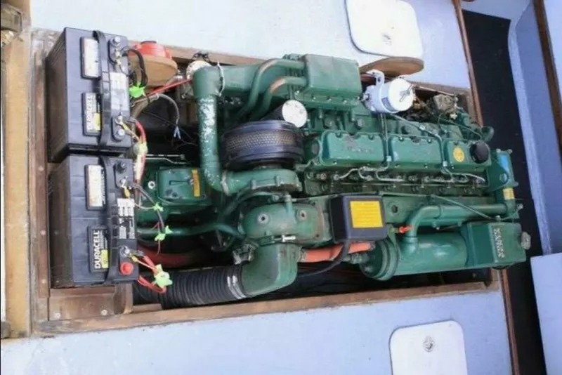 Slide: The Image of Grover Verity Skiff 1990 - 4836334