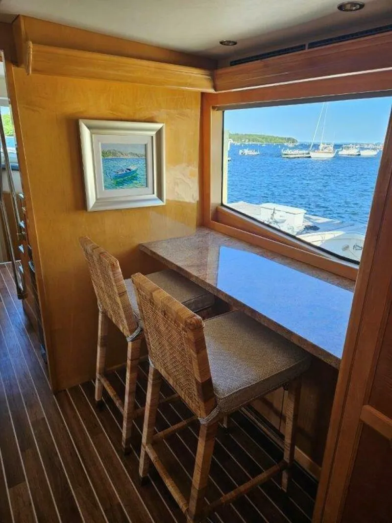 Slide: The Image of Hatteras 75 King and I - Salon 2001 Hatteras 75 King and I - 4855528