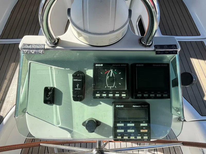 Slide: The Image of Beneteau 393 2001 - 4855720