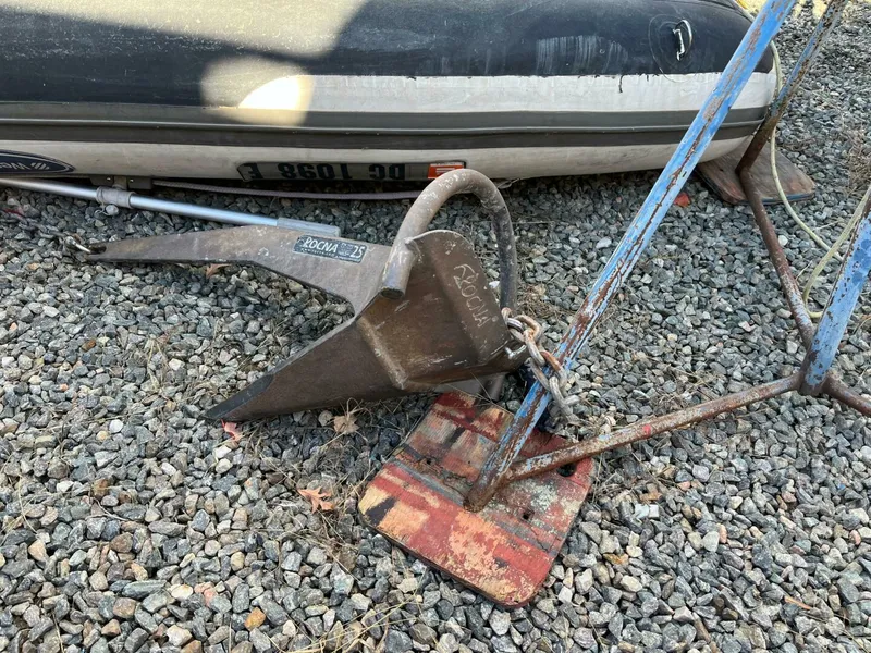 Slide: The Image of Beneteau 393 2001 - 4855721