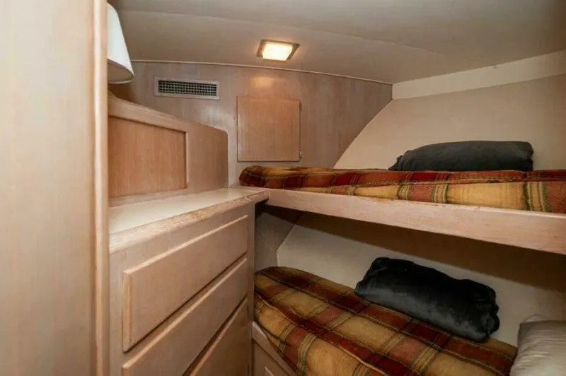 Slide: The Image of 1991 Hatteras 45 Convertible  REEL BROKE VIP SR - 4855853