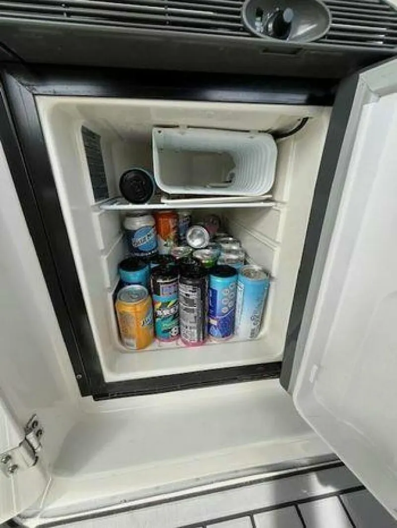 Slide: The Image of Silverton 43 Sport Bridge 2005 - 4960642