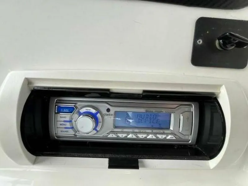 Slide: The Image of Silverton 43 Sport Bridge 2005 - 4960656