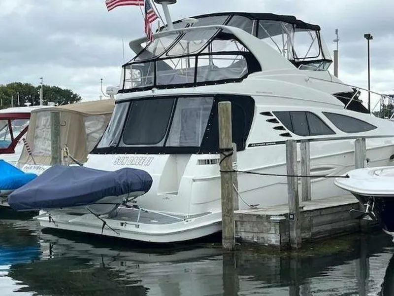 Slide: The Image of Silverton 43 Sport Bridge 2005 - 4960631