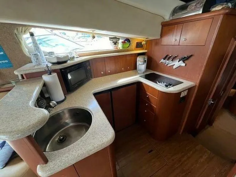 Slide: The Image of Silverton 43 Sport Bridge 2005 - 4960669