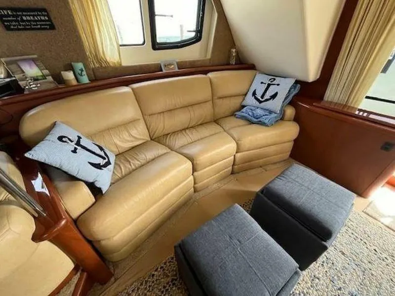 Slide: The Image of Silverton 43 Sport Bridge 2005 - 4960680