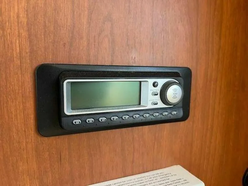 Slide: The Image of Silverton 43 Sport Bridge 2005 - 4960698