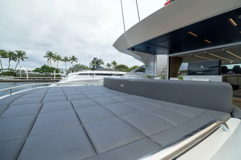 Slide: The Image of Pershing 108 - 4951191